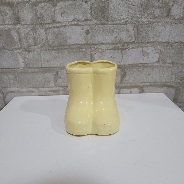 Alugue Vaso Botinha de Cerâmica - Amarelo Candy