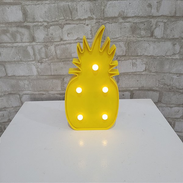 Alugue Abacaxi de LED Lúminaria (Pilhas não inclusa) - Amarelo