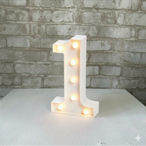 Alugue Número 1 de Mesa em LED (Pilhas não inclusa)