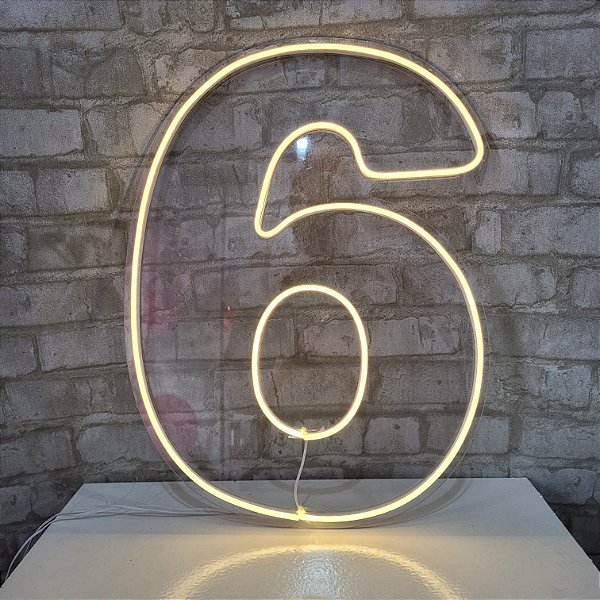 Alugue Número 6 de Chão em LED Acrílico Branco Quente