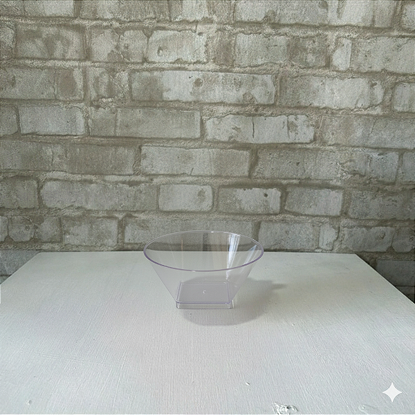 Alugue Baleiro Transparente