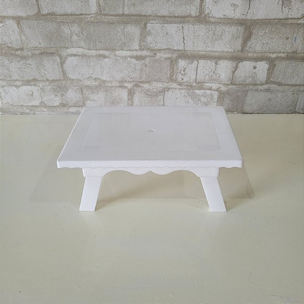 Alugue Mesinha de Doce Branco