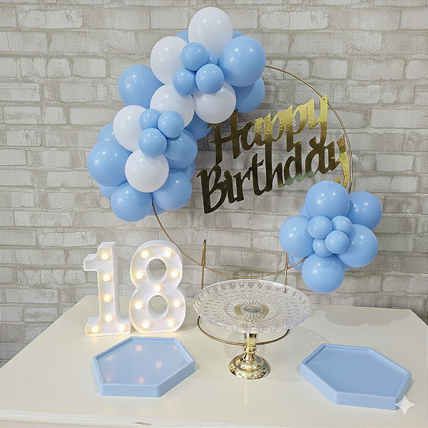 Alugue Tema Para Festa na Mesa Decoração Happy Azul Bebê com Branco