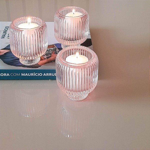 Porta-velas em vidro rosa, transparente