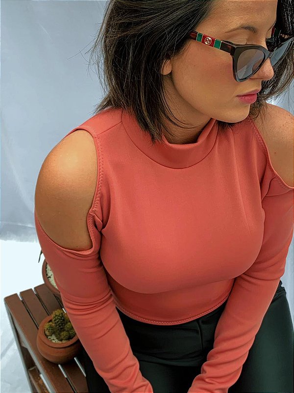 Cropped Shy