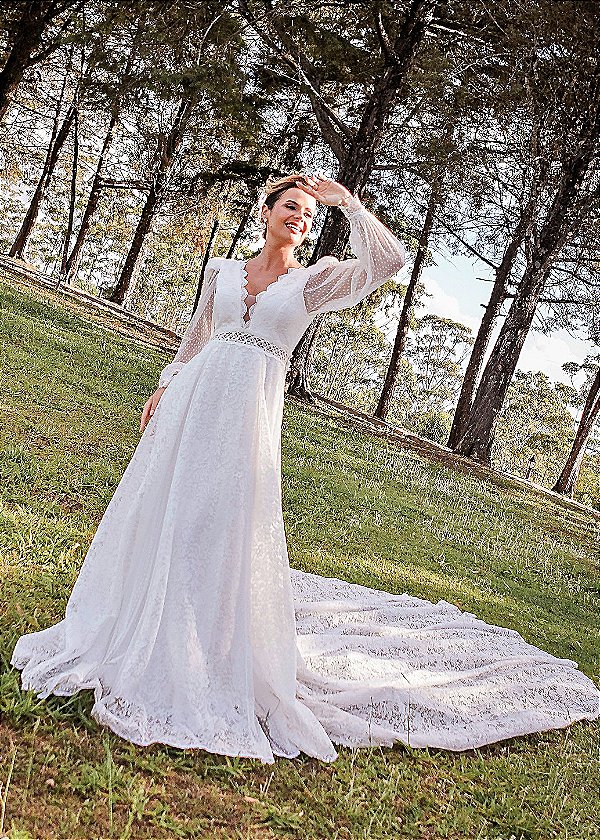 VESTIDO DE NOIVA RARIDADE DIAMOND COM CAUDA REMOVÍVEL