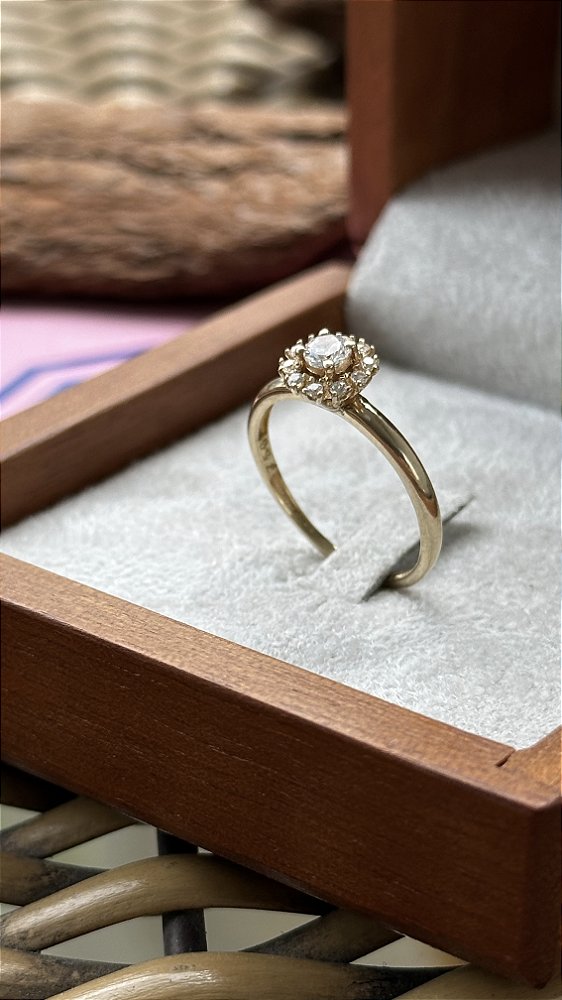 ANEL EM OURO 18k SARON