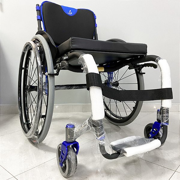 Cadeira de Rodas Monobloco Sigma Smart Preto Fosco c/ Azul