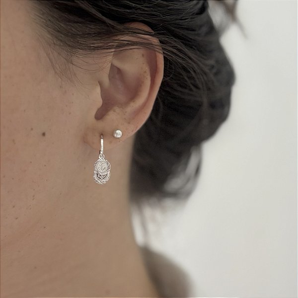 Brinco argola medalhas âncora