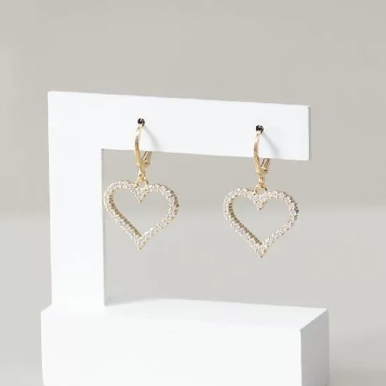 Brinco argola coração