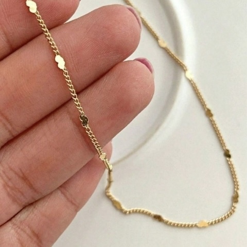 Colar choker mini corações