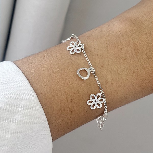 Pulseira flor e círculo
