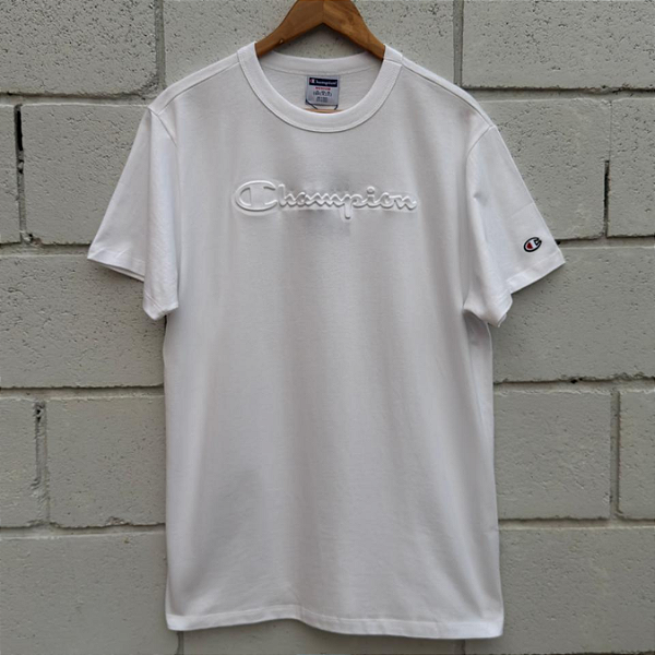 Camiseta Champion Embossing Off White