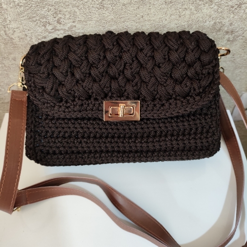 Bolsa marrom- com tela e forrada