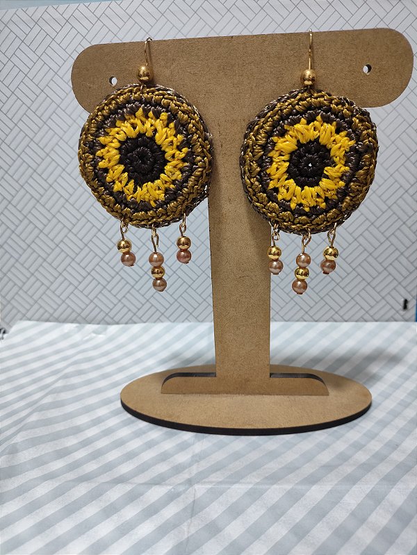 Brincos vintage em crochê