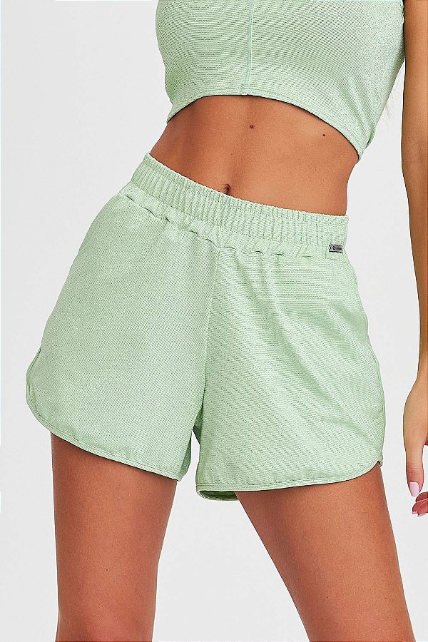 SHORT COM BOLSO / VERDE MENTA