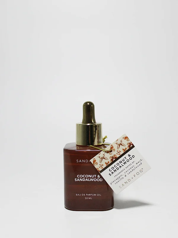 Sand + Fog Óleo perfumado de coco e sândalo, 50 ml, com conta-gotas.