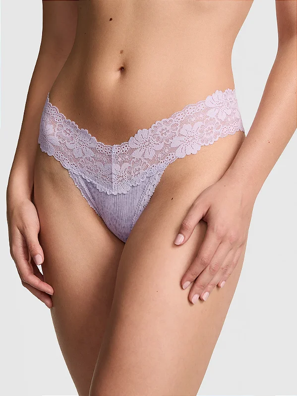 Calcinha Renda Lace Thong Panty Lilás PINK by Victória's Secret - Tamanho: P