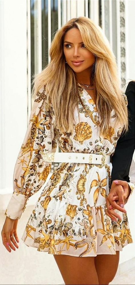 Vestido Curto em Crepe Meredith