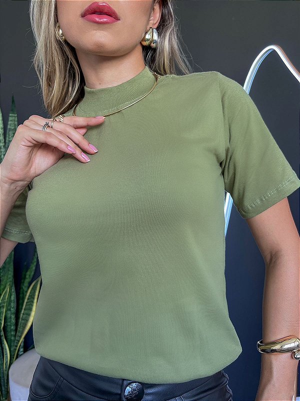 TSHIRT FEMININA ALGODÃO GOLA ALTA  VERDE MUSGO