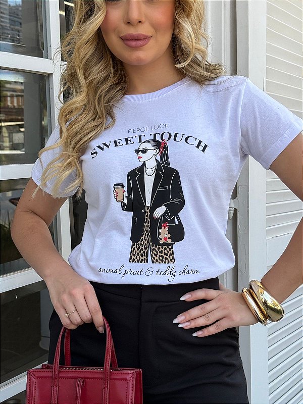 TSHIRT FEMININA ALGODÃO MULHER COM CAFÉ / BRANCA