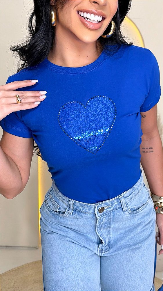 TSHIRT FEMININA ALGODÃO CORAÇÃO LANTEJOULA / AZUL BIC