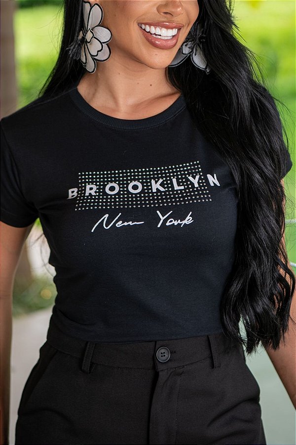 TSHIRT FEMININA ALGODÃO BROOKLYN / PRETA