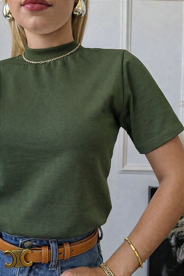 TSHIRT FEMININA ALGODÃO GOLA ALTA VERDE MILITAR