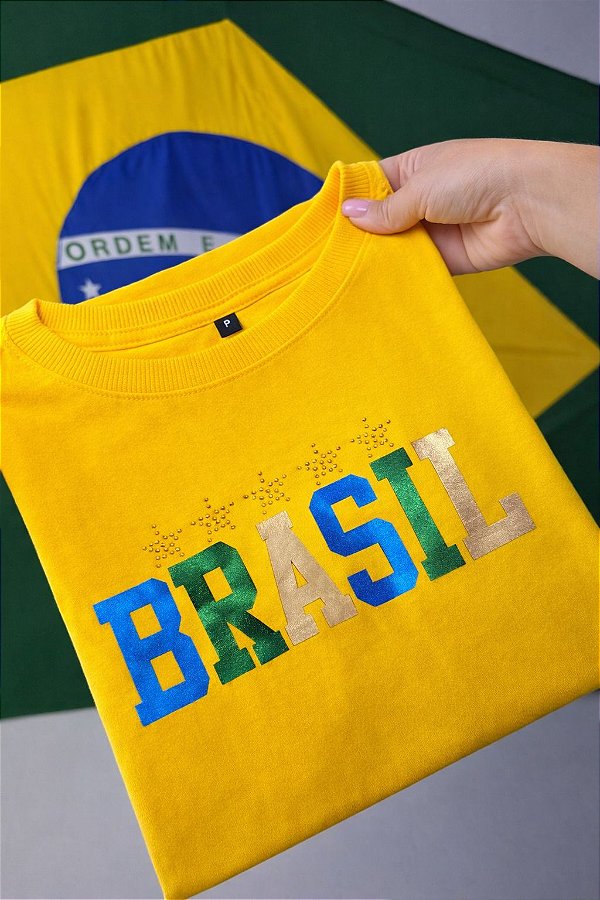 TSHIRT FEMININA ALGODÃO BRASIL APLICAÇÃO SEDA / AMARELA
