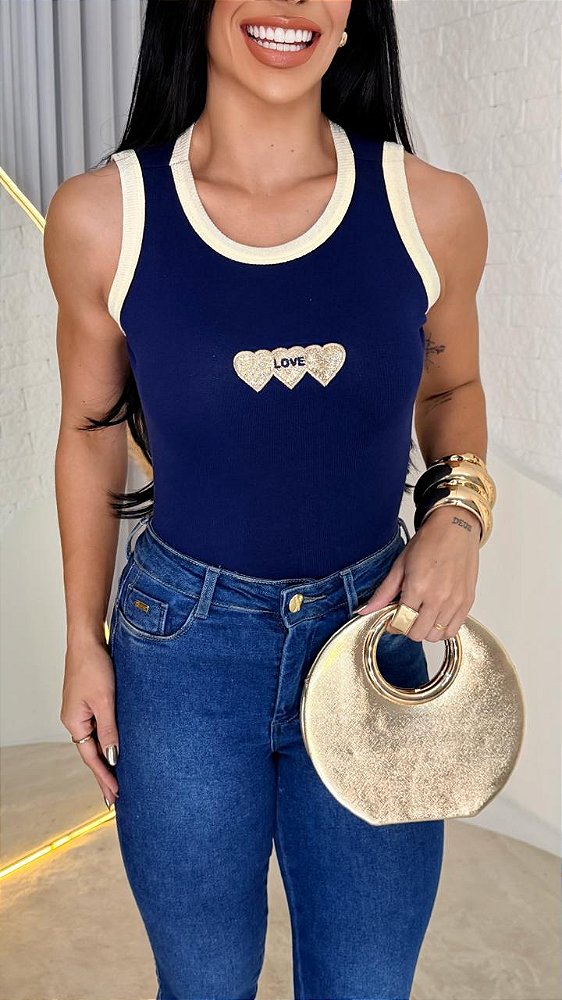 REGATA RIBANA BORDADA 3 CORAÇÕES DOURADOS