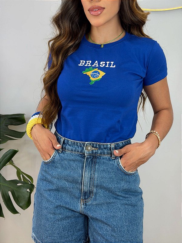 TSHIRT FEMININA ALGODÃO BORDADA BRASIL MAPA / AZUL BIC