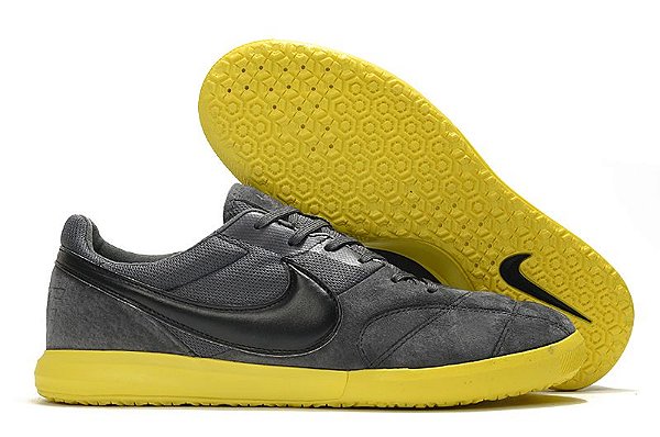 Nike Premier II IC
