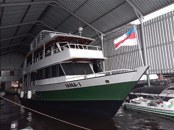 Barco Iate Lana I (30 pessoas)