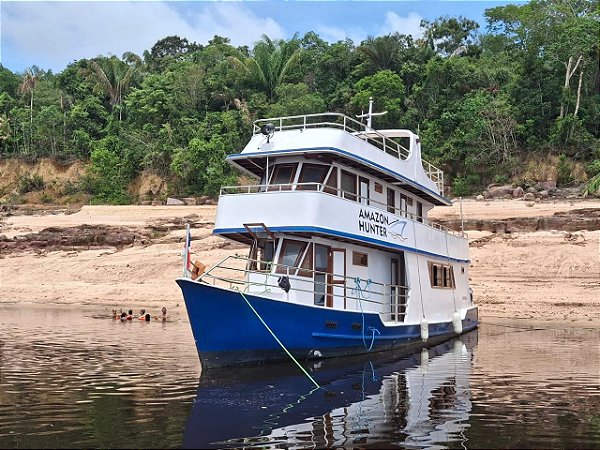 Barco Hotel Hunter ( 20 pessoas )