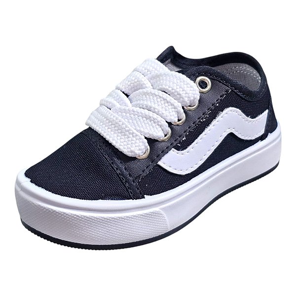 Tênis Infantil com Onda Lateral - Preto e Branco