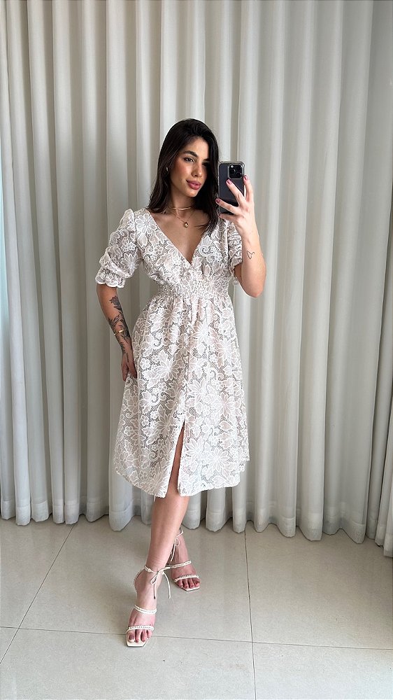 Vestido Vitória  Manga 3/4 Renda Branca com nude