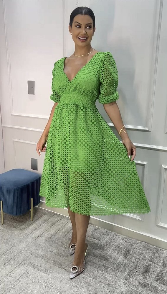 OPORTUNIDADE - Vestido Vitória Manga 3/4 Verde