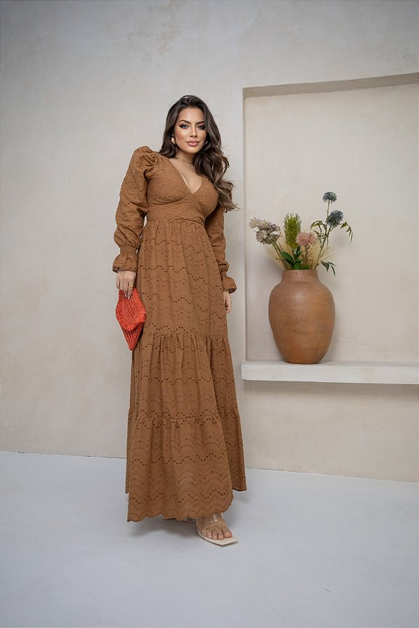 OPORTUNIDADE - Vestido Pérola Longo de Laise Manga Bufante Camel