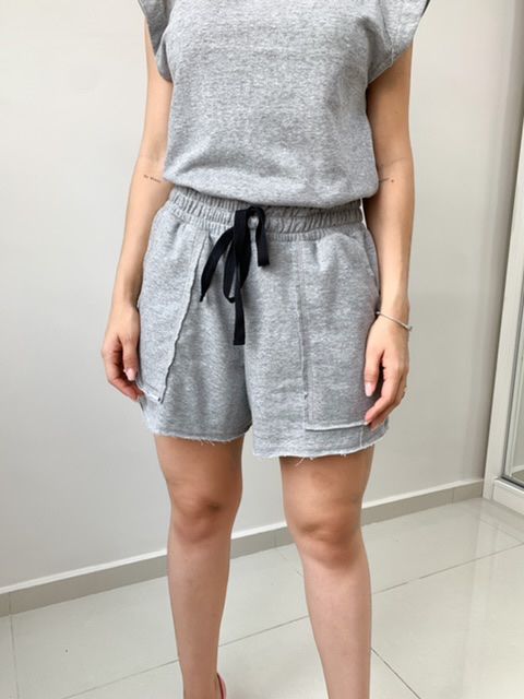 Short de Moletom Ypê Cinza