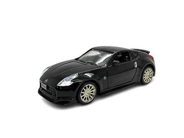 Miniatura Nissan 370Z Preto Acende Luz e Som 1:32