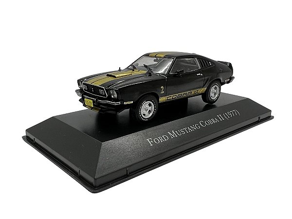 Miniatura Ford Mustang Cobra 1977 Coleção American Nº46 1/43