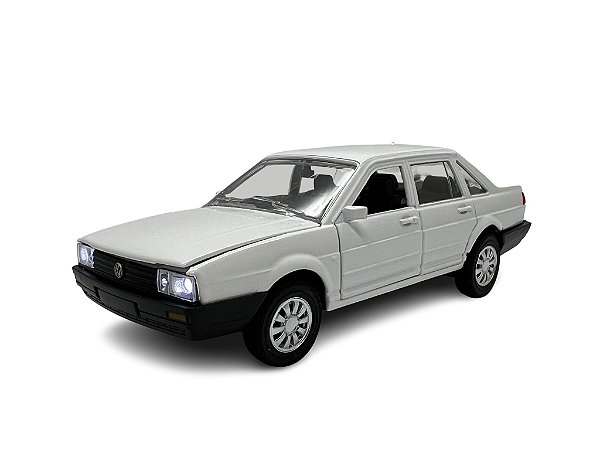 Miniatura Volkswagen Santana Branco Acende Luz e Som 1:32