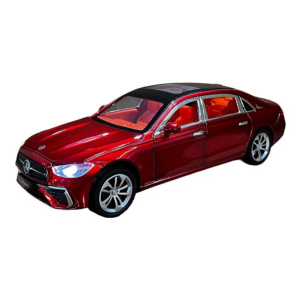 Miniatura Mercedes Benz C260L Acende Luz E Som Metal 1:24