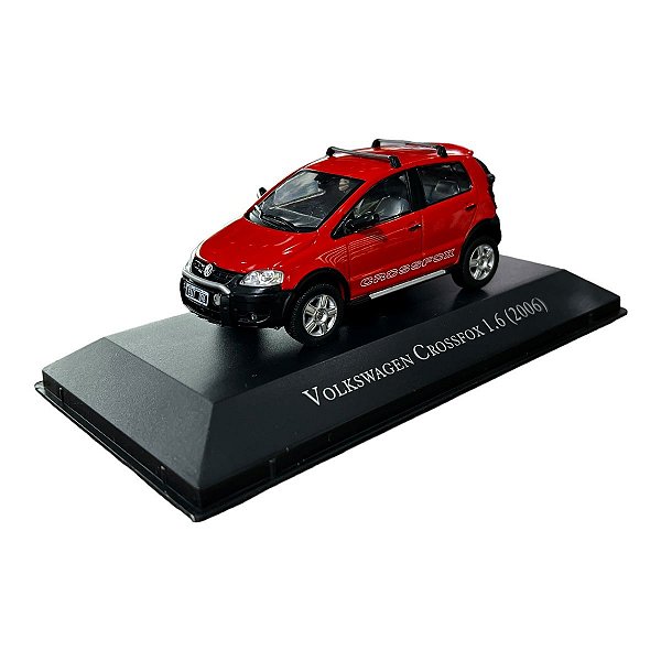 Miniatura Volkswagen Crossfox Vermelho Metal 1:43