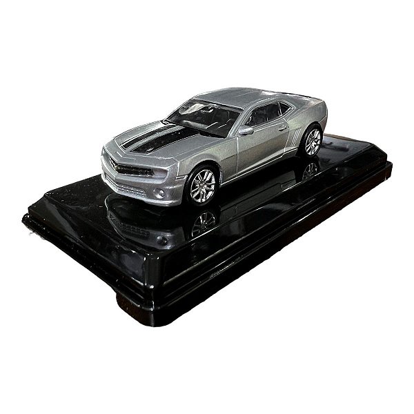 Miniatura Chevrolet Camaro Prata Metal 1:64