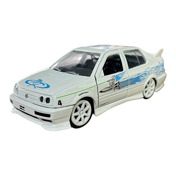 Miniatura Volkswagen Jetta Jessi Velozes Furiosos Jada 1:32