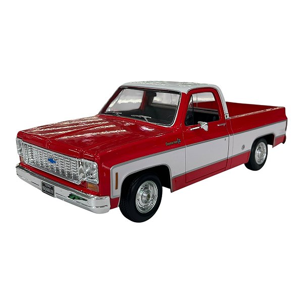 Miniatura Chevrolet C10 Cheyenne Vermelho Metal Maisto 1:18