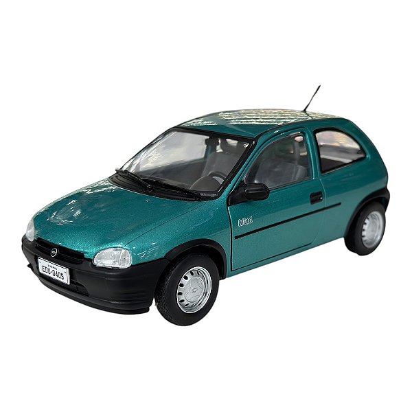 Miniatura Chevrolet Corsa Verde California Classics 1/24