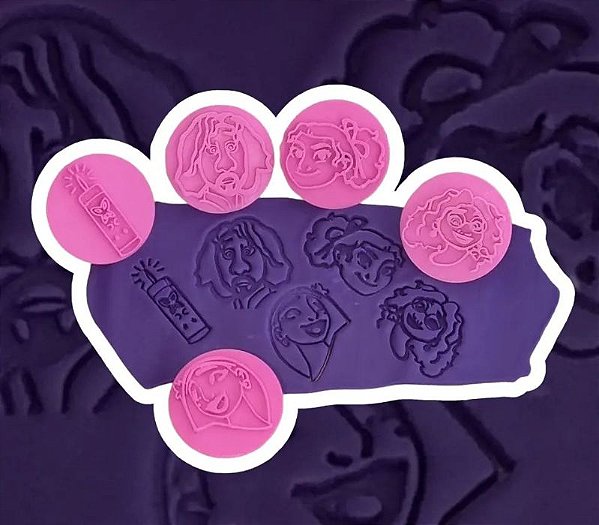 Kit-Encanto (cortadores e marcadores)