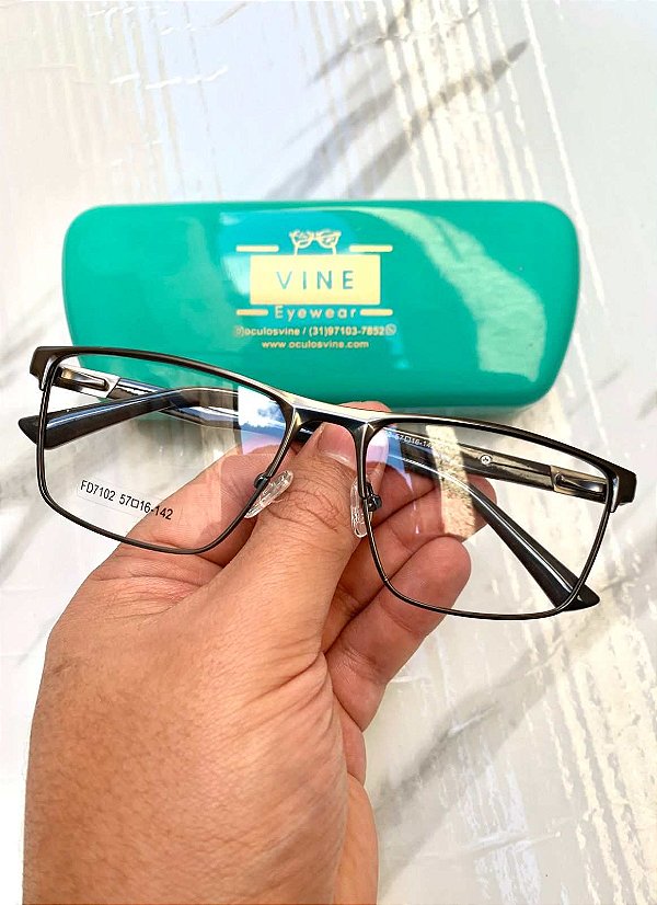 Armação Masculina Grande em Metal - FD7102